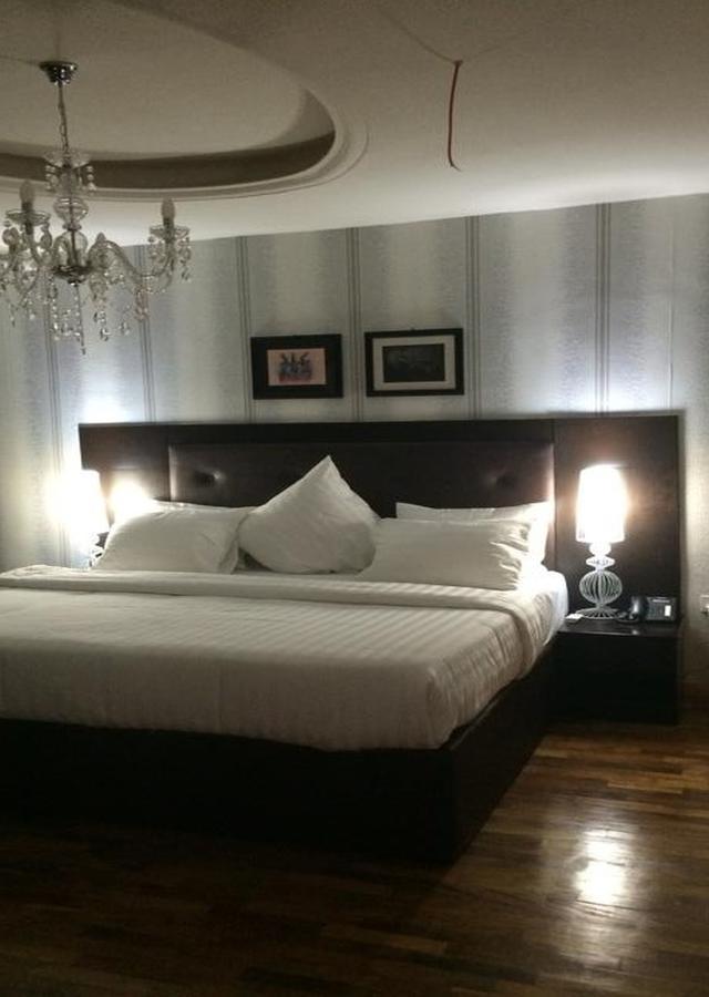 Tivoli Hotel Seafront Ikoyi Aliayabiagba Kültér fotó