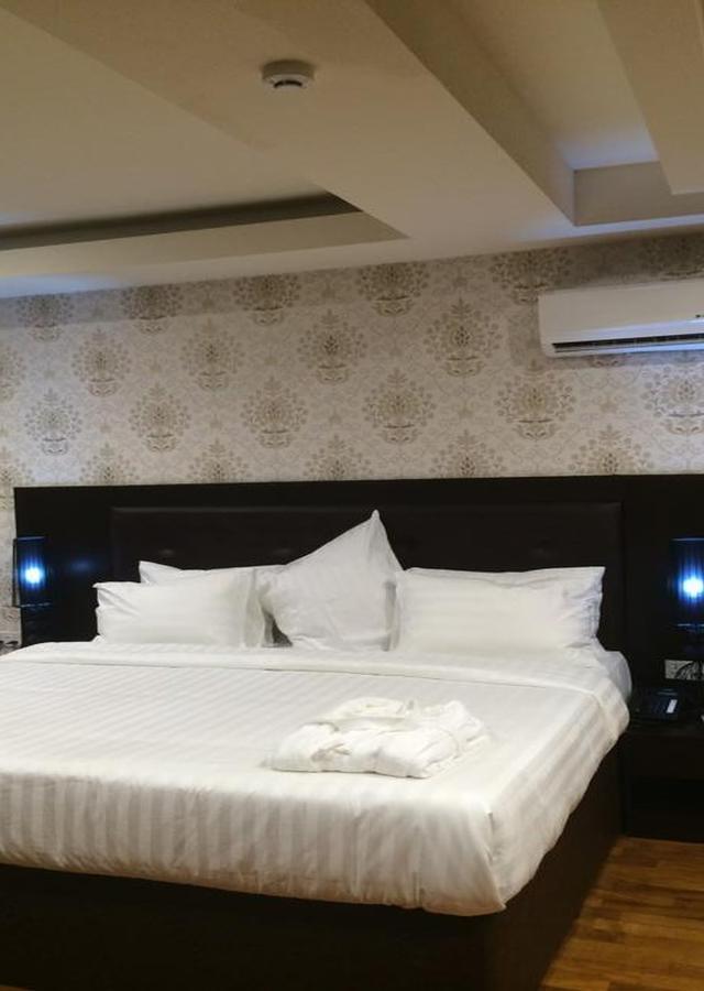 Tivoli Hotel Seafront Ikoyi Aliayabiagba Kültér fotó