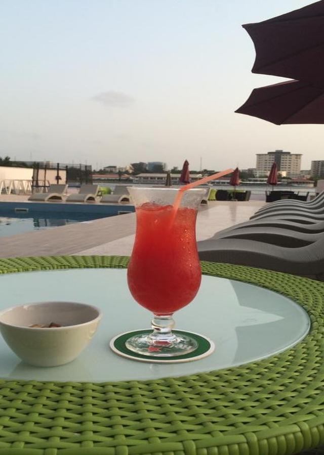 Tivoli Hotel Seafront Ikoyi Aliayabiagba Kültér fotó