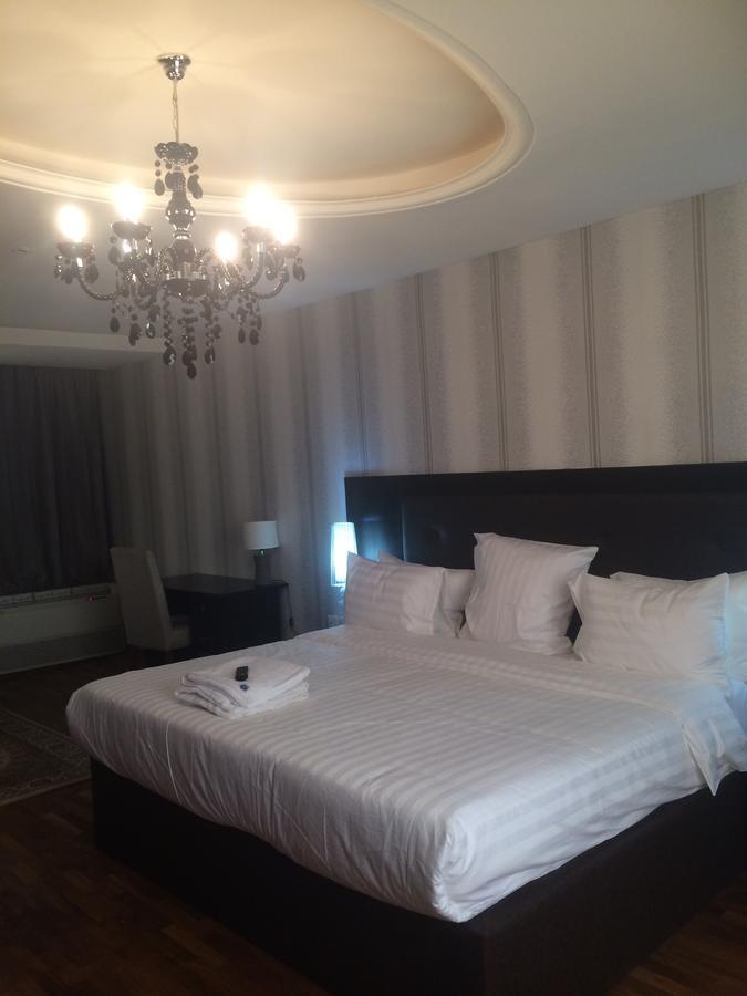 Tivoli Hotel Seafront Ikoyi Aliayabiagba Kültér fotó